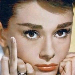 Meet your Posher, Cathay